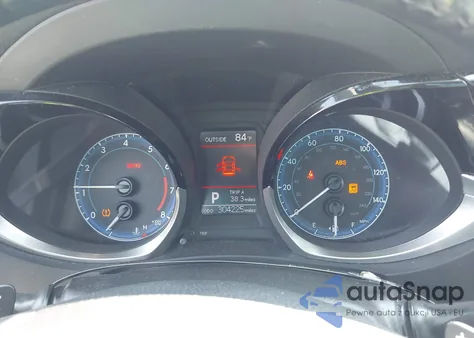 2015 Toyota Corolla S из США, поврежденный, VIN 5YFBURHE5FP256943